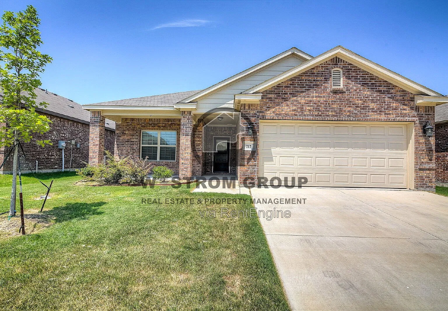 3 bed, 2.0 bath, 1625 sqft, $1,995 — Photo 1