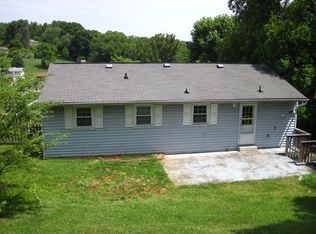 1929 Holly St, Kingsport, TN 37660