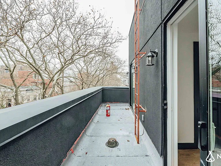 1079 Carroll St #3B — Photo 1