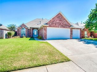 1040 SW 128th St, Oklahoma City, OK 73170