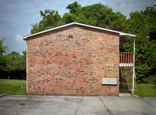 533 N 40th St, Belleville, IL 62226