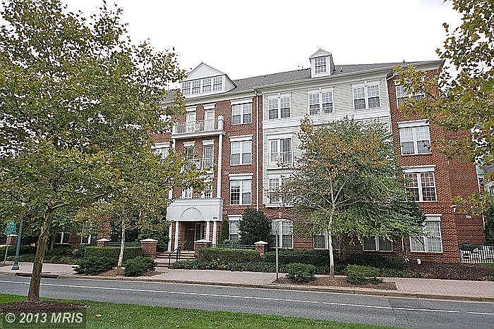 1st image of 300 King Farm Blvd APT 402