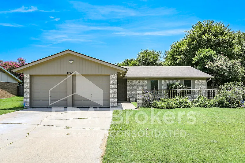 1712 Sherman Dr
