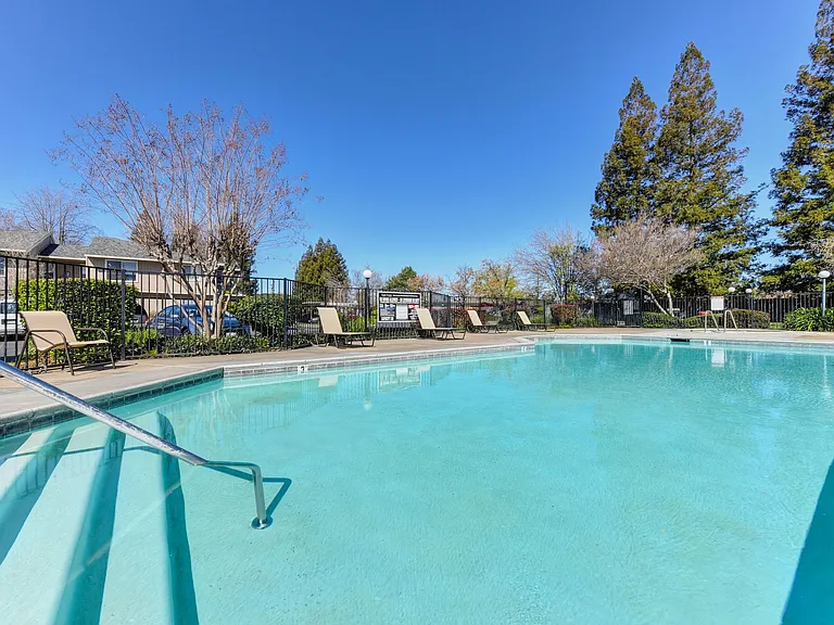 Quail Pointe — Photo 15