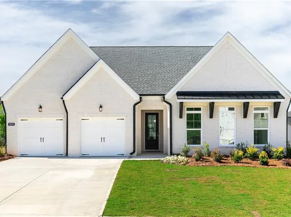 6520 Wallace Farms Dr, Cumming, GA 30028