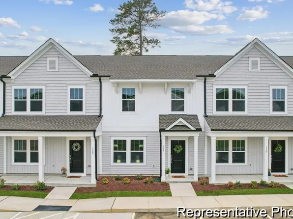 156 Camel Crazies Pl #35, Lillington, NC 27546