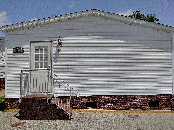 Exterior 2