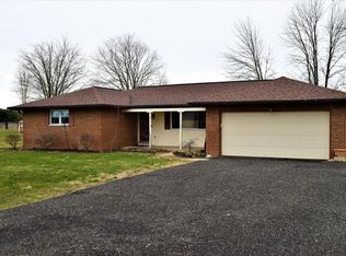 12917 Commercial Point Rd, Ashville, OH 43103