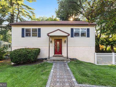 2344 Wiltshire Dr, Upper Chichester, PA, 19061