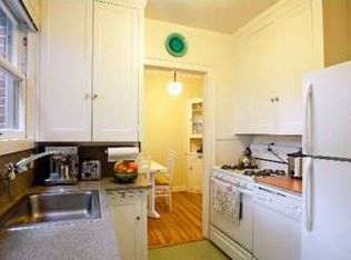 2941 SE Hawthorne Blvd, Portland, OR 97214