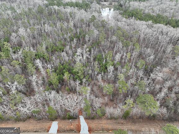 3rd image of 183 Rock Creek Rd