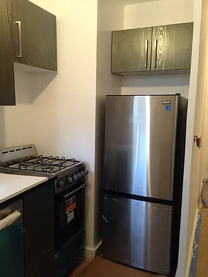 Rented by ELK Investors | media 37