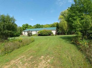 E7414 Horn Rd, Marion, WI 54950