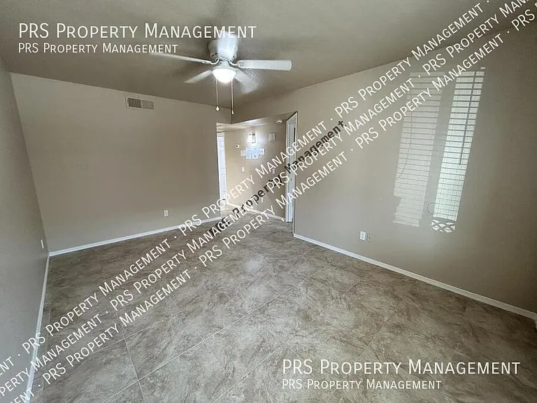 551 S Lesueur #2 — Photo 6