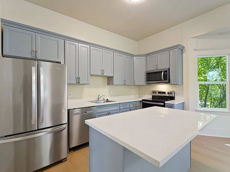 1432 Arch St #1434 — Photo 13