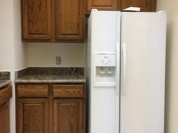 43000 Twelve Oaks Crescent Dr APT 2033, Novi, MI 48377