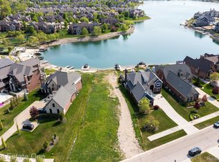 10407 Stoney Point Dr LOT 26, South Lyon, MI 48178