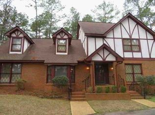 4 Holly Hill Rd, Dothan, AL 36305