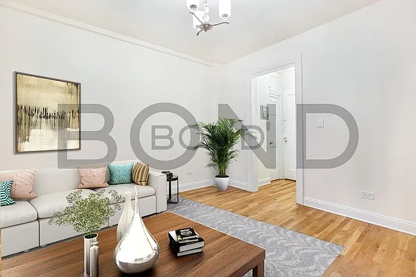 Rented by Bond New York | media 9