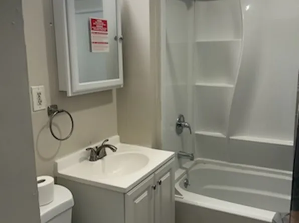 (undisclosed Address), Chicopee, MA 01020