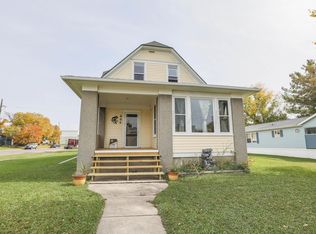 404 2nd Ave W, Halstad, MN 56548
