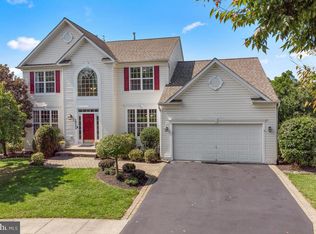 18502 Crossview Rd, Boyds, MD 20841