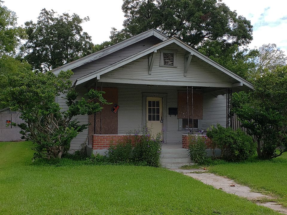 1st image of 2340 Hemlock St