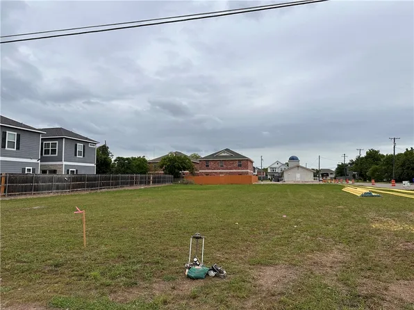 1622 James Ave, Waco, TX 76706