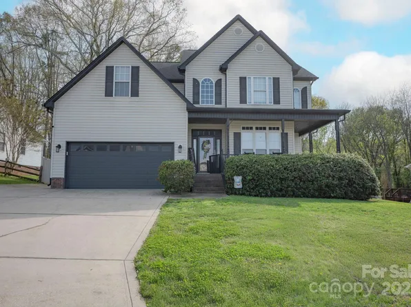 908 Carole Summey Dr, Dallas, NC 28034