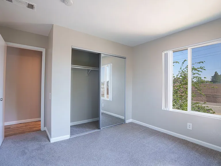 2005 San Jose Dr #139 — Photo 8