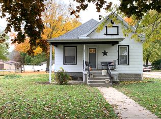 801 S Manlove St, Pontiac, IL 61764