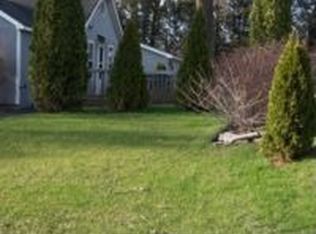 21724 118th St, Bristol, WI 53104