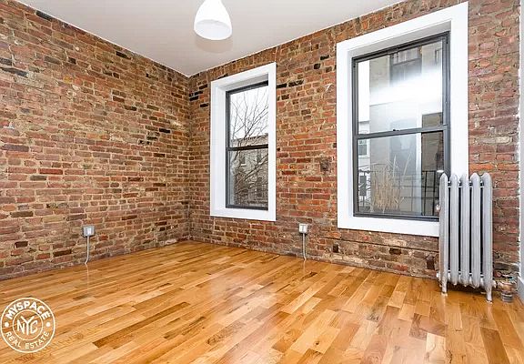 2nd image of 716 Jefferson Ave #N7