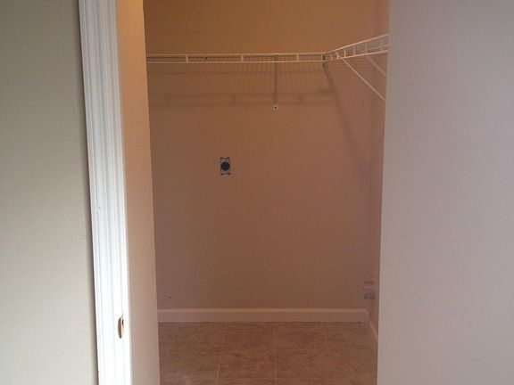 4th image of 1817 Northside Dr APT 19