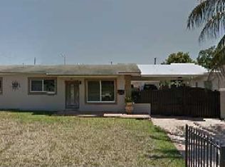 390 E 65th St, Hialeah, FL 33013