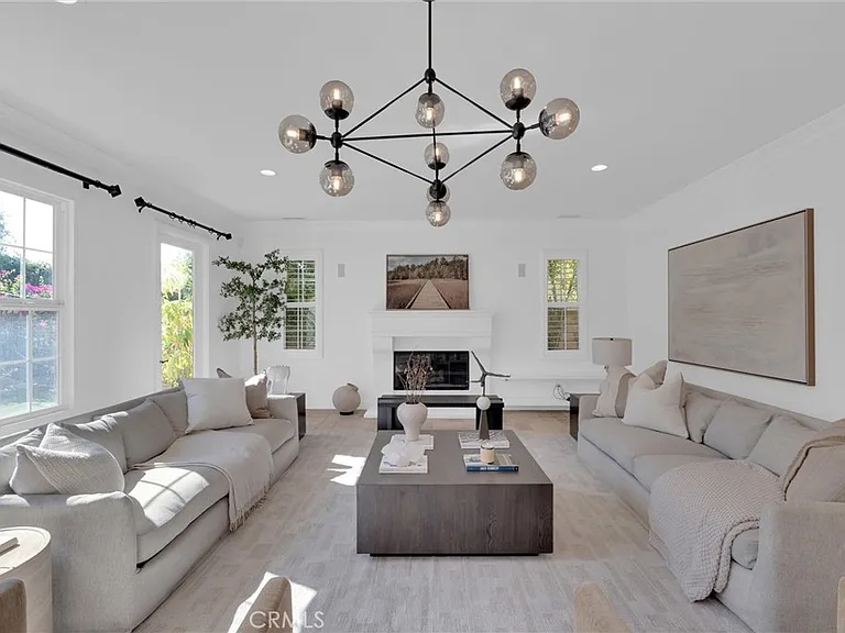 510 E Viewcrest Dr — Photo 18