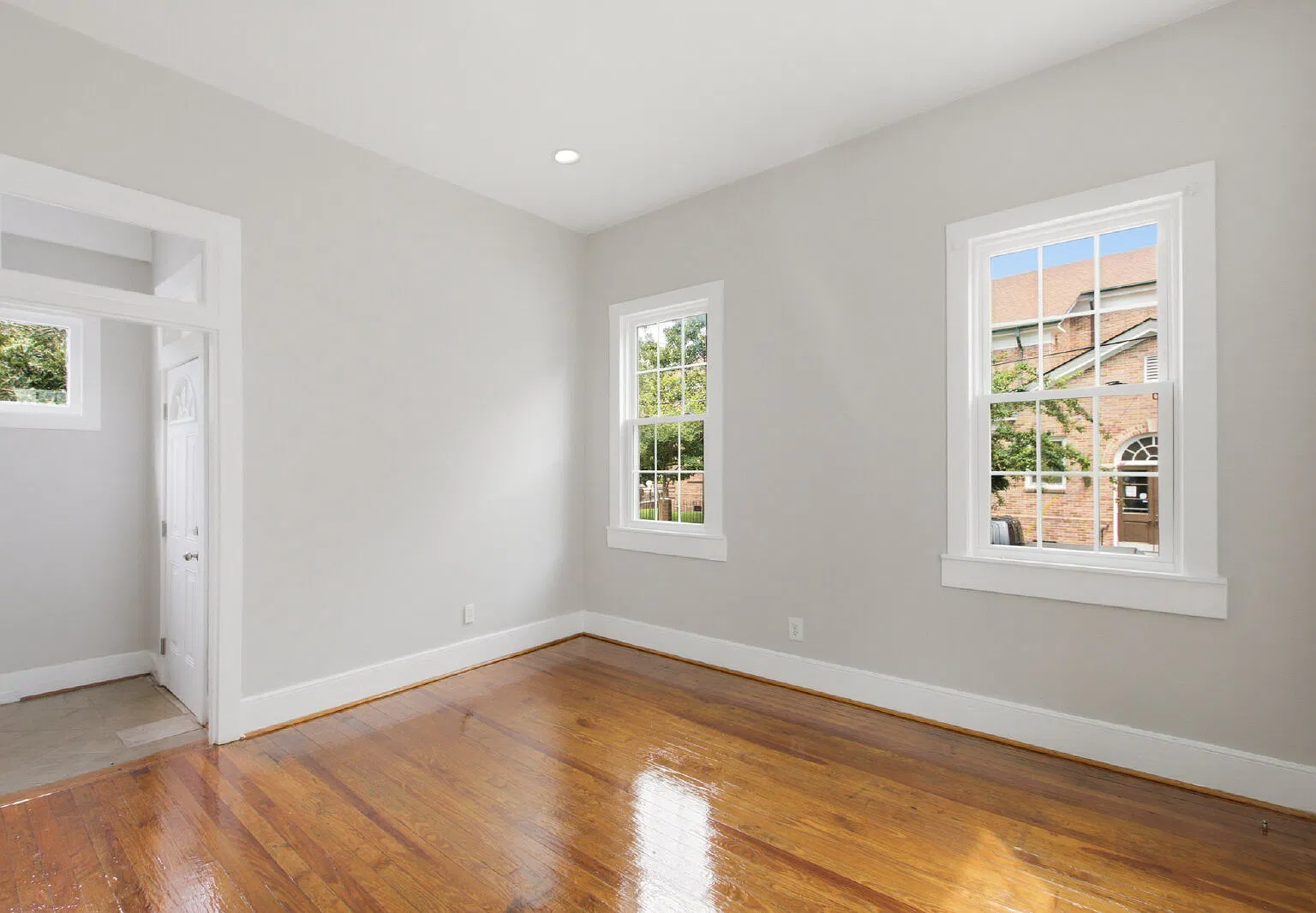 2 bed, 1.0 bath, 912 sqft, $2,795 — Photo 4