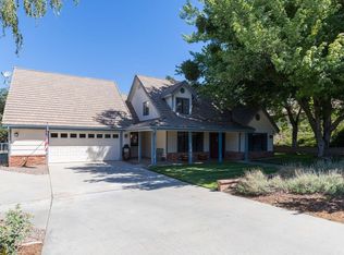 13086 Oak Crest Dr, Yucaipa, CA 92399