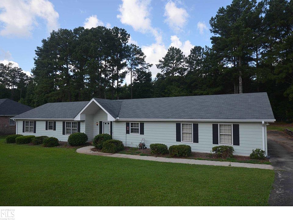 1st image of 3581 Sandhill Dr SE
