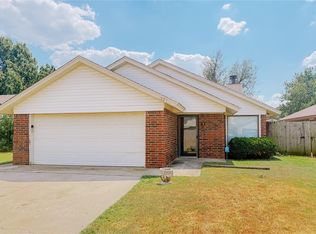 528 W 9th St, Edmond, OK 73003