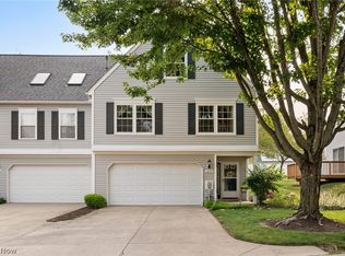 1254 Village Pkwy, Tallmadge, OH 44278