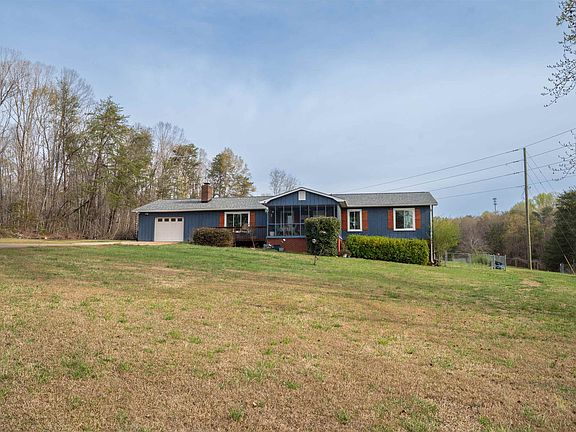 2nd image of 155 Coastline Dr