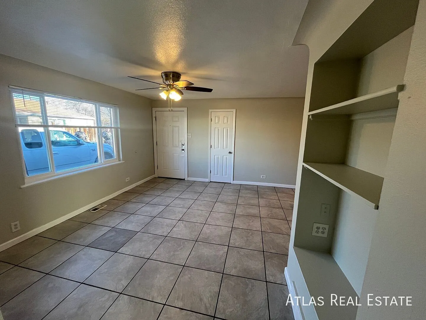More Photos Coming Soon Gorgeous 1 Bedroom 1 Bath! Newly Updated Unit In A Great Location! — Photo 4