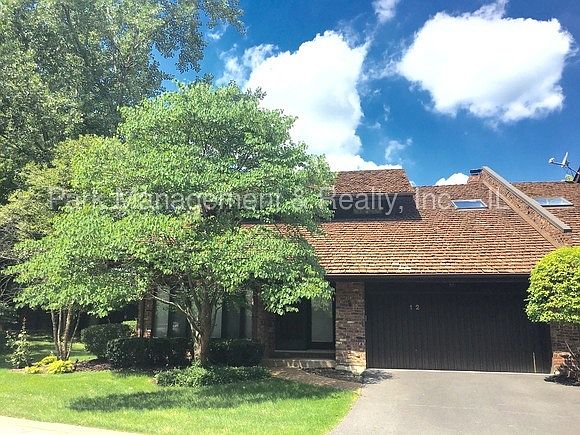 1st image of 12 Lucas Dr