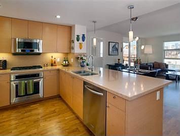 5th image of 325 China Basin St Unit 206
