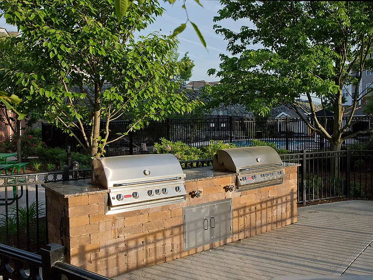 Inwood West — Photo 27