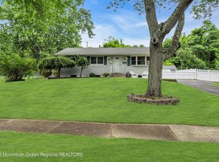 10 Trinity Pl, Jackson, NJ 08527