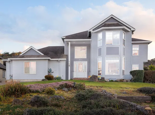 573 NW 54th Ct, Newport, OR 97365