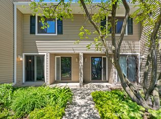 955 Harvest Cir Unit 955, Buffalo Grove, IL 60089