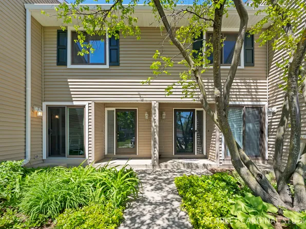 955 Harvest Cir Unit 955, Buffalo Grove, IL 60089